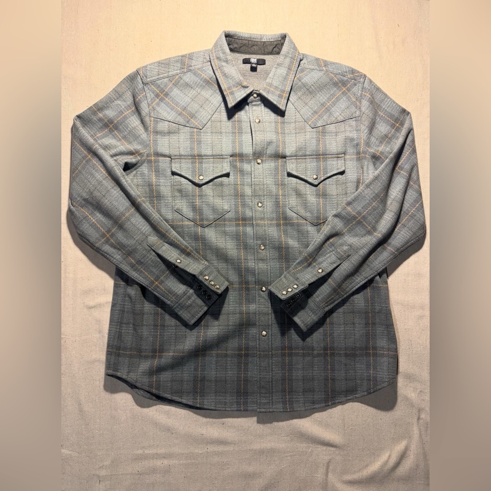 Frye Gray and Tan Plaid Button Down Shirt sz L NWOT
